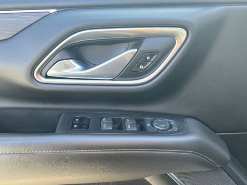 Used 2024 Chevrolet Tahoe LT image 22