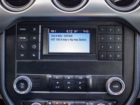 Used 2019 Ford Mustang GT image 23