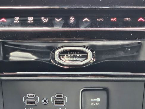 New 2026 Jeep Grand Cherokee Limited image 13