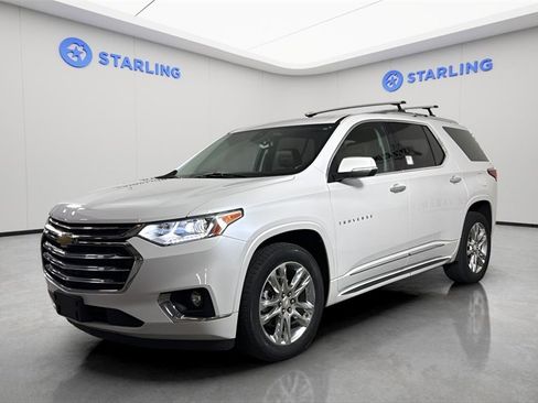 Used 2021 Chevrolet Traverse High Country w/ LPO, 'HIT The Road' Package image 16