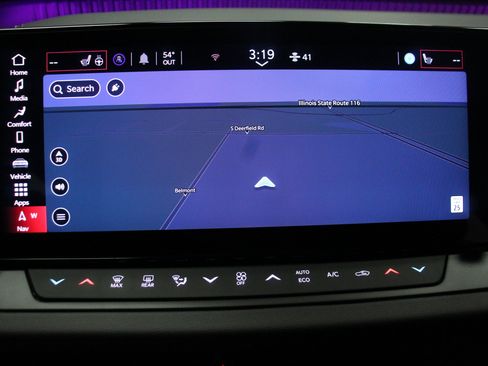 Used 2024 Dodge Charger R/T w/ Plus Group image 32