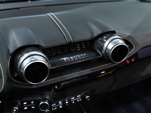 Certified 2023 Ferrari 812 GTS RWD image 35