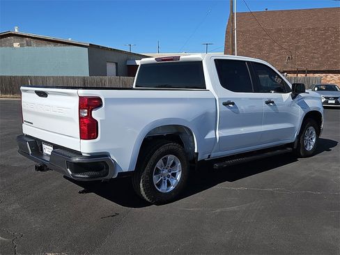 Used 2023 Chevrolet Silverado 1500 W/T w/ Trailering Package image 8
