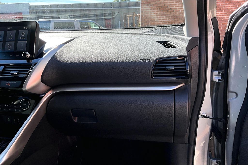 Used 2025 Mitsubishi Eclipse Cross SE AWD/4WD image 15