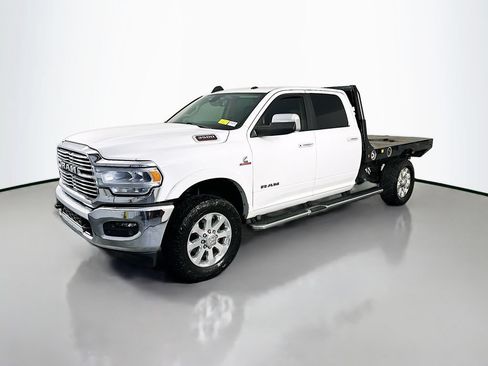 Used 2021 RAM 3500 Laramie AWD/4WD image 3