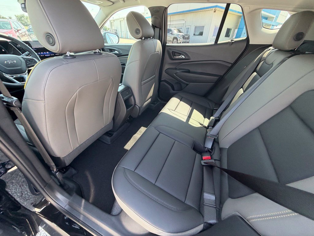 New 2026 Chevrolet Trax ACTIV w/ Driver Confidence Package FWD image 23