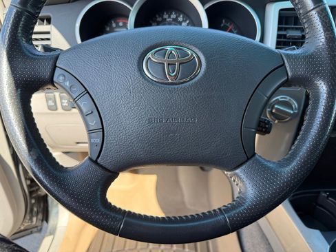 Used 2009 Toyota 4Runner Sport AWD/4WD image 28