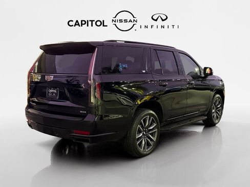 Used 2023 Cadillac Escalade Sport image 5