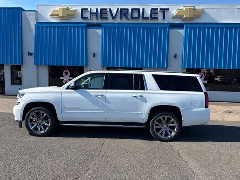 Used 2015 Chevrolet Suburban LTZ AWD/4WD image 16