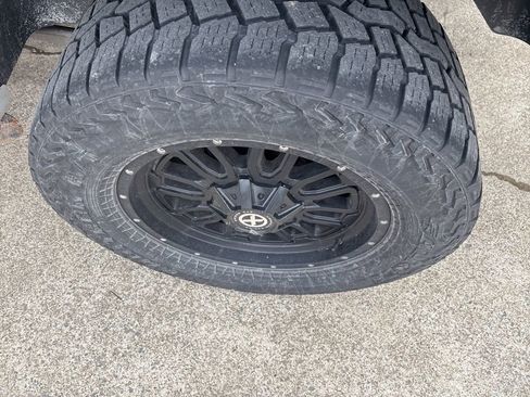 Used 2017 RAM 1500 Outdoorsman image 8