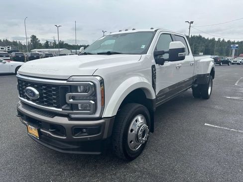 Certified 2023 Ford F450 King Ranch w/ Camper Package AWD/4WD image 6