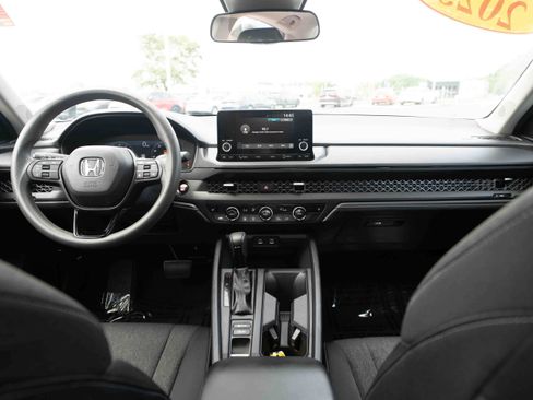 Used 2025 Honda Accord SE image 20