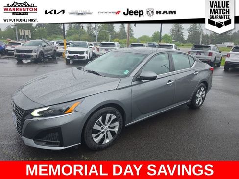 Used 2023 Nissan Altima 2.5 S FWD image 1