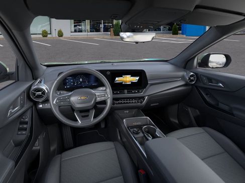 New 2026 Chevrolet Equinox LT w/ Convenience Package II AWD/4WD image 15