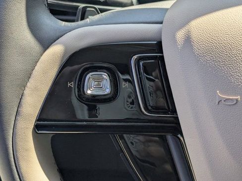 Used 2022 Lincoln Corsair FWD image 24