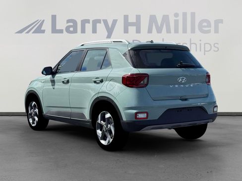 New 2026 Hyundai Venue SEL image 5