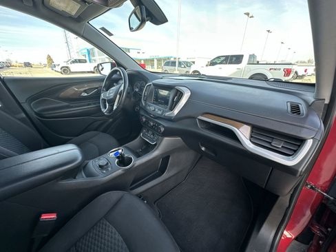 Used 2018 GMC Terrain SLE w/ Driver Convenience Package image 28