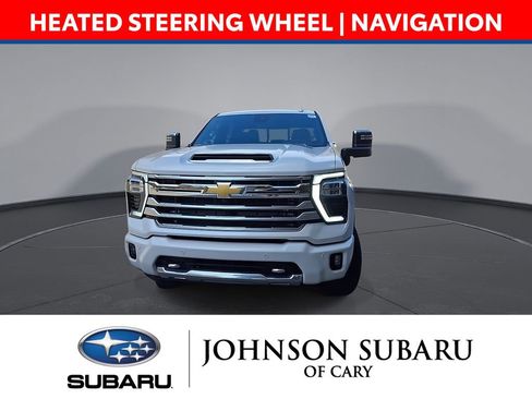 Used 2025 Chevrolet Silverado 2500 High Country w/ Technology Package image 3