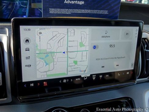 Certified 2025 Ford Expedition Active image 20