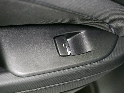 Used 2025 Subaru Forester Premium AWD/4WD image 56