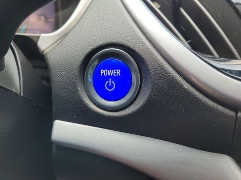 Used 2019 Chevrolet Volt LT w/ Power Convenience Package FWD image 15