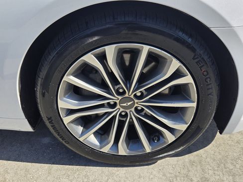 Used 2016 Hyundai Genesis 3.8 w/ Option Group 02 image 12