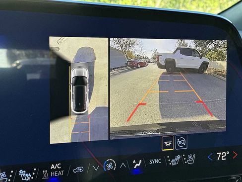 New 2026 Chevrolet Blazer EV RS image 22