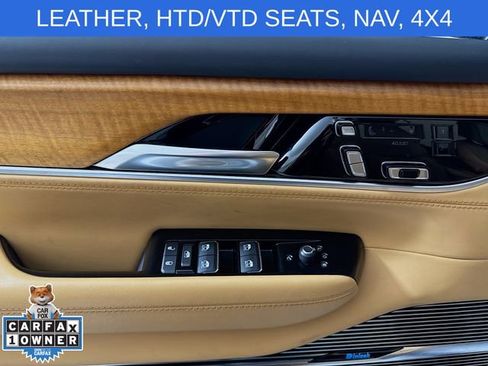 Used 2022 Jeep Grand Wagoneer Series III AWD/4WD image 18