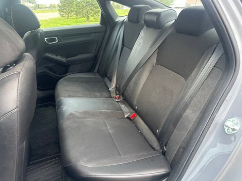Used 2024 Honda Civic Sport image 12