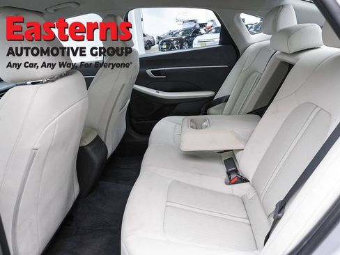 Used 2025 Hyundai Sonata SEL FWD image 22