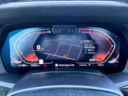 Used 2019 BMW X7 xDrive50i w/ M Sport Package image 26