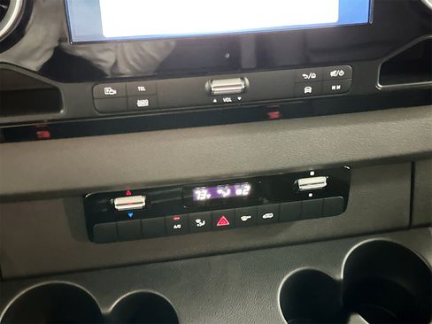 New 2025 Mercedes-Benz Sprinter 2500 image 15