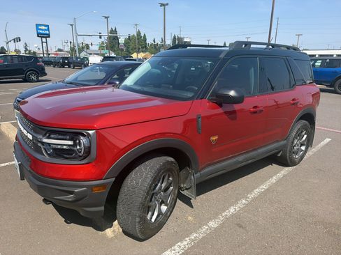 Used 2024 Ford Bronco Sport Badlands w/ Premium Package AWD/4WD image 2