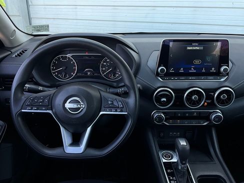 Used 2024 Nissan Sentra SV image 13