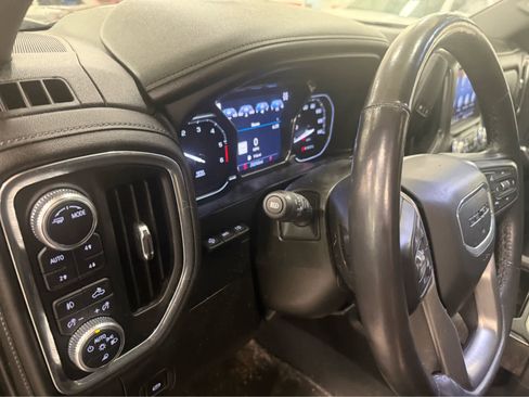 Used 2021 GMC Sierra 1500 Denali w/ Denali Ultimate Package image 6