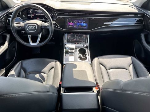 Used 2023 Audi Q8 Prestige w/ Prestige Package AWD/4WD image 20