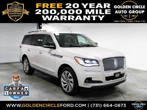 Used 2023 Lincoln Navigator Reserve AWD/4WD image 1