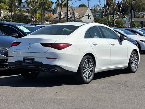 New 2025 Mercedes-Benz CLA 250 image 3