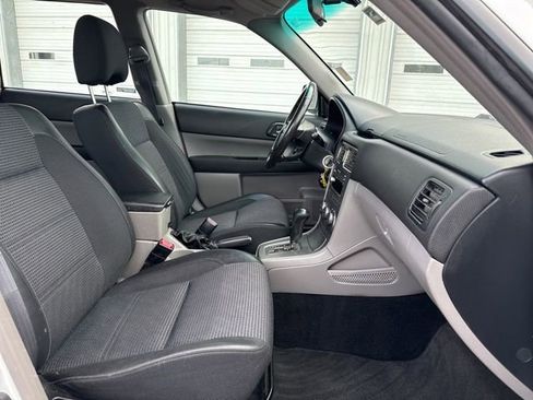 Used 2004 Subaru Forester 2.5XT image 9