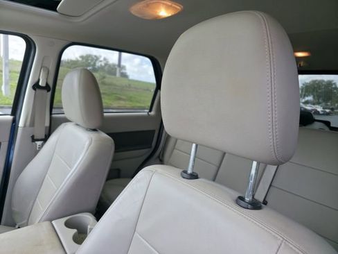 Used 2012 Ford Escape XLT image 12