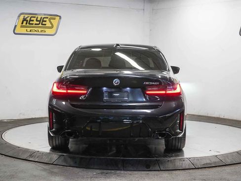 Used 2023 BMW M340i w/ Premium Package image 3