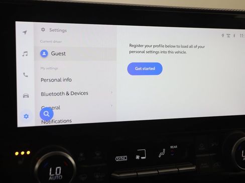 Used 2023 Toyota Highlander XSE image 29