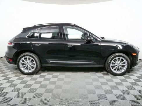 New 2026 Porsche Macan image 29