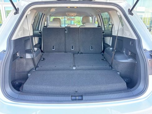 Used 2021 Volkswagen Tiguan S FWD image 17