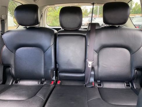 Used 2019 Nissan Armada SL w/ Premium Package AWD/4WD image 11