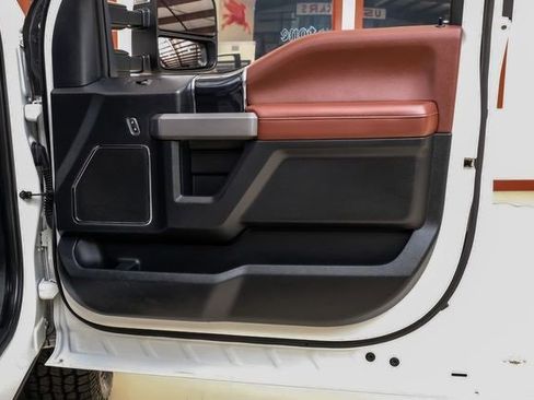 Used 2020 Ford F250 Platinum image 47