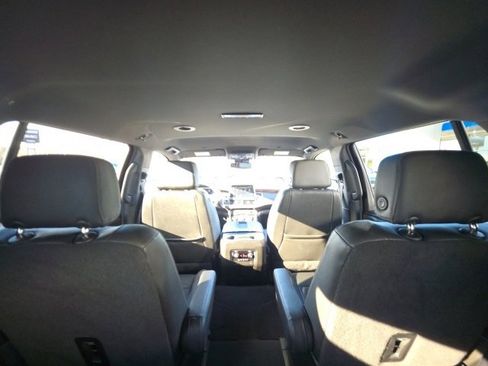 Used 2023 Chevrolet Tahoe LT image 31