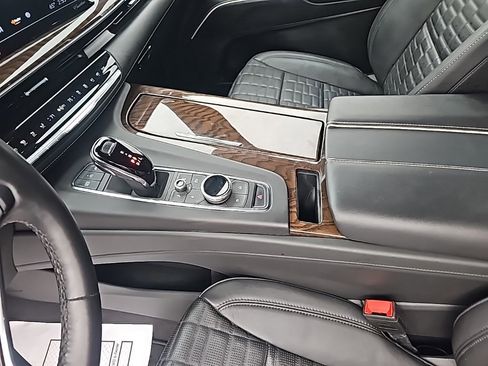 Used 2024 Cadillac Escalade ESV Sport Platinum w/ LPO, ONYX Package image 22