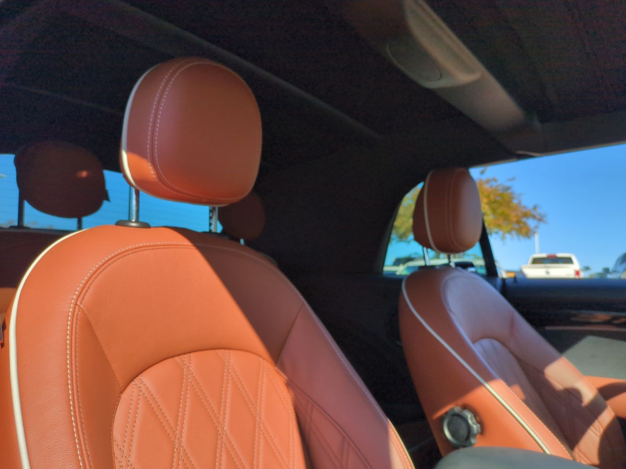 Used 2024 MINI Cooper S w/ Signature Upholstery Package FWD image 32