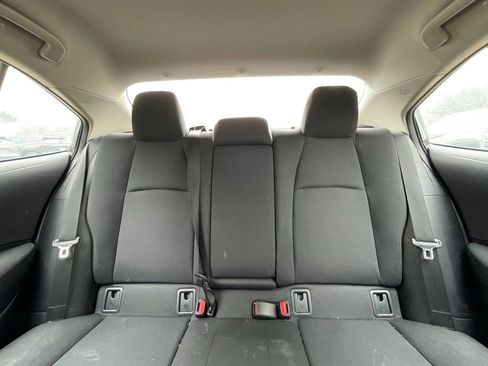 Used 2025 Toyota Corolla LE FWD image 29
